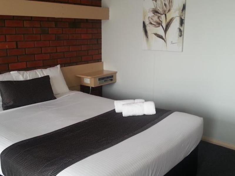 Big Valley Lakeside Paradise Motor Inn Shepparton Eksteriør billede